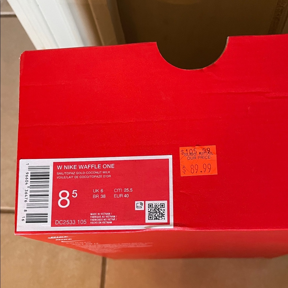 Nike Waffle One Shoes - Yellow and Cream Mesh Shoes